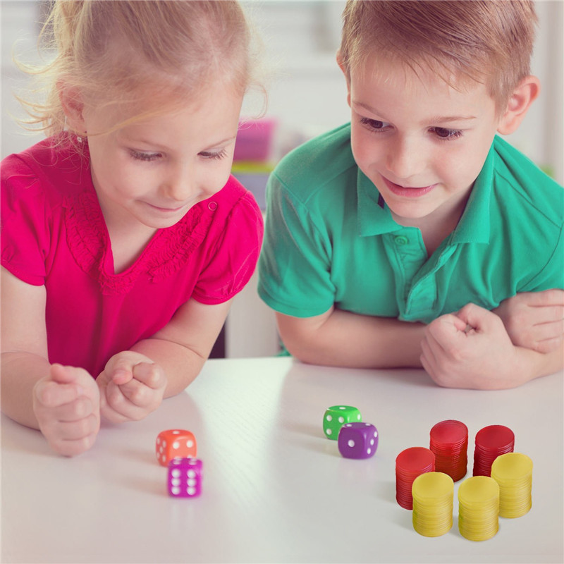 50/100/200 pezzi Fiches in pla - Board Game Sequence recensione e prezzo