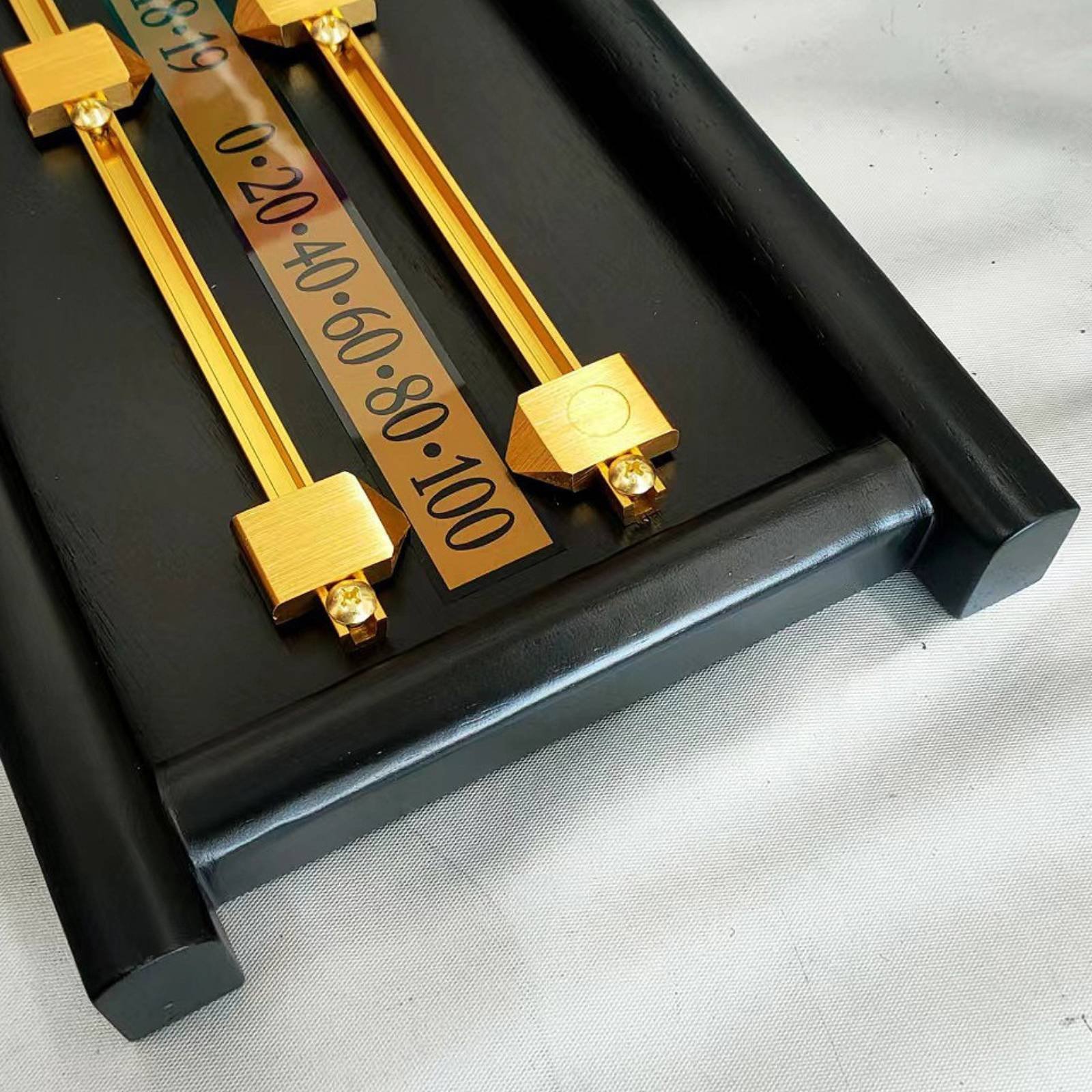 Tabellone Segnapunti in Legno  - Board Game For 2 Players recensione e prezzo